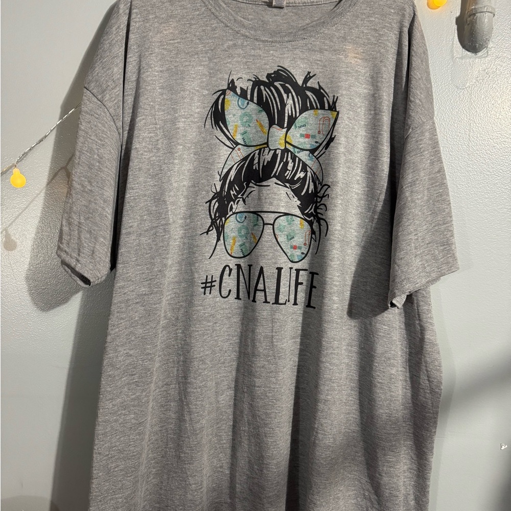 #CNALIFE graphic tee